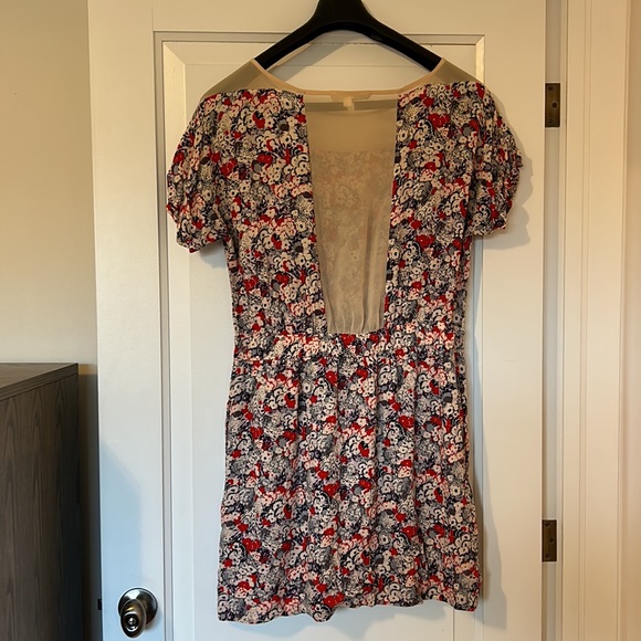 BCBG Generation Floral Mini Dress with Sheer shoulders and back panel - Picture 4 of 6